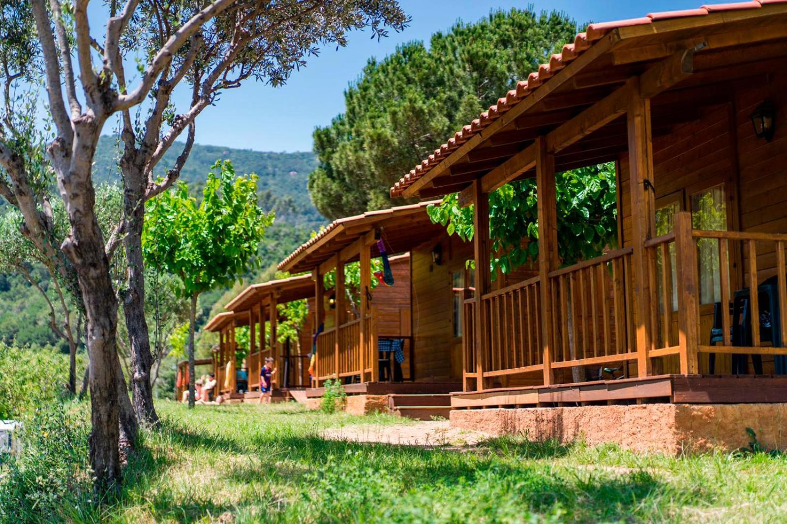 فندق كالديس دي مونتبويفي  Camping El Pasqualet المظهر الخارجي الصورة
